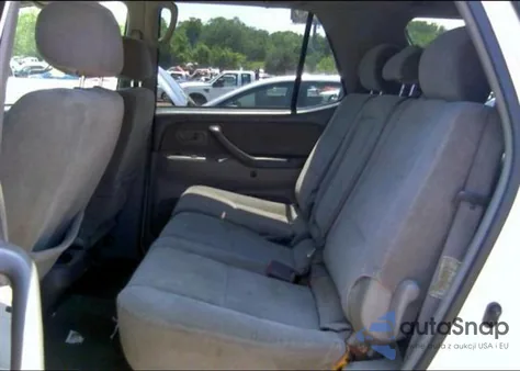 2002 Toyota Sequoia Sr5 from USA, damaged, VIN 5TDZT34A42S073309